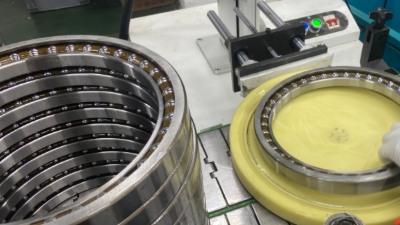 角接觸球軸承使用壽命多久？哪些因素影響使用？